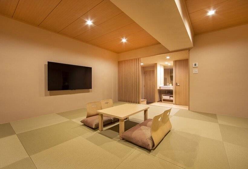 Quarto Familiar, Karaksa Hotel Tokyo Station