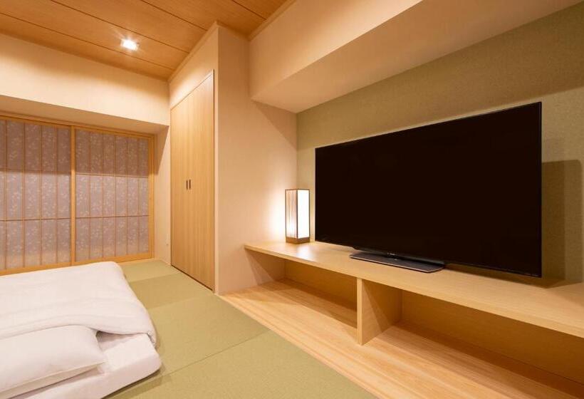 Quarto Familiar, Karaksa Hotel Tokyo Station
