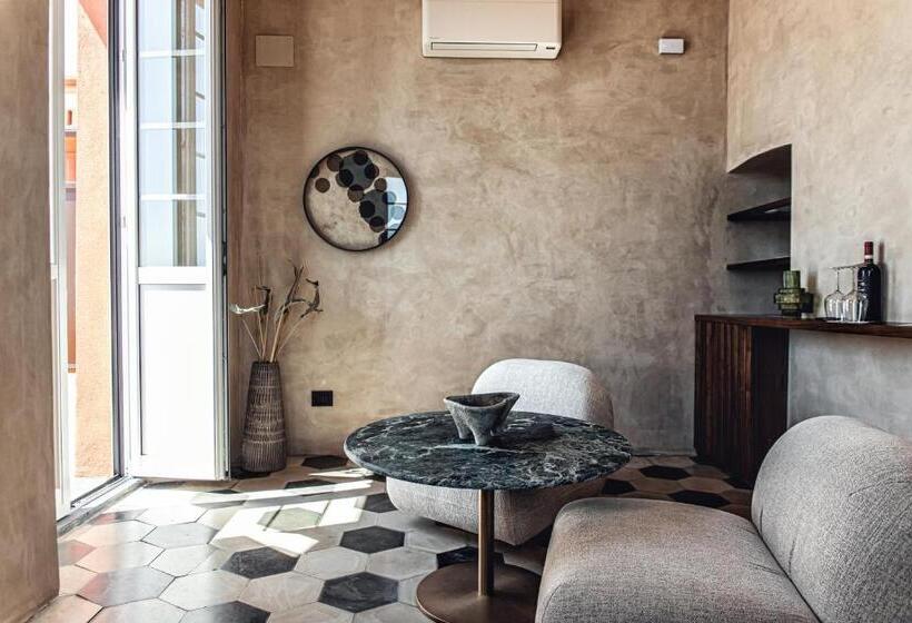 Suite with Terrace, Villa Riviera Resort