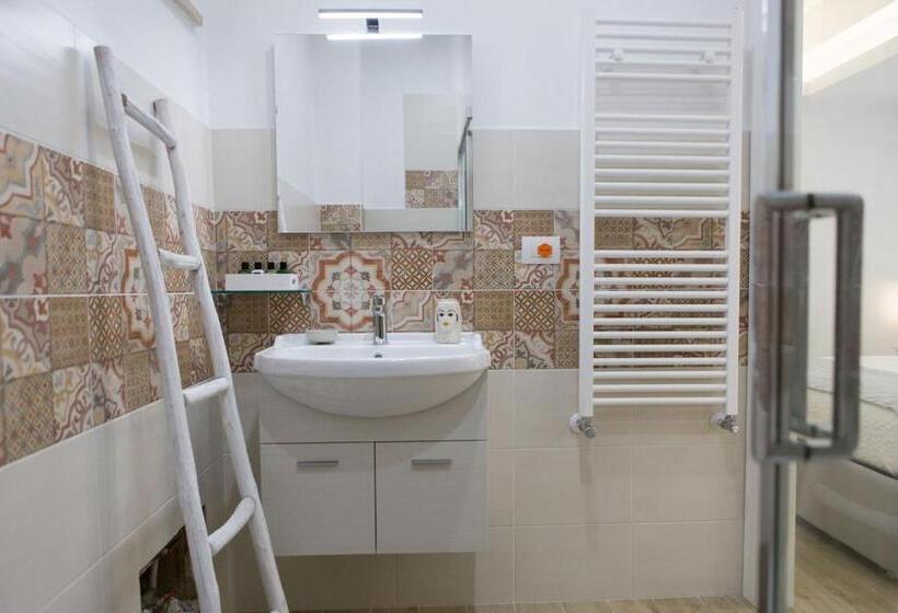 اتاق اکونومی, Vento Di Sicilia