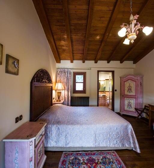 Полулюкс, Boutique Hotel Kokkino Spiti