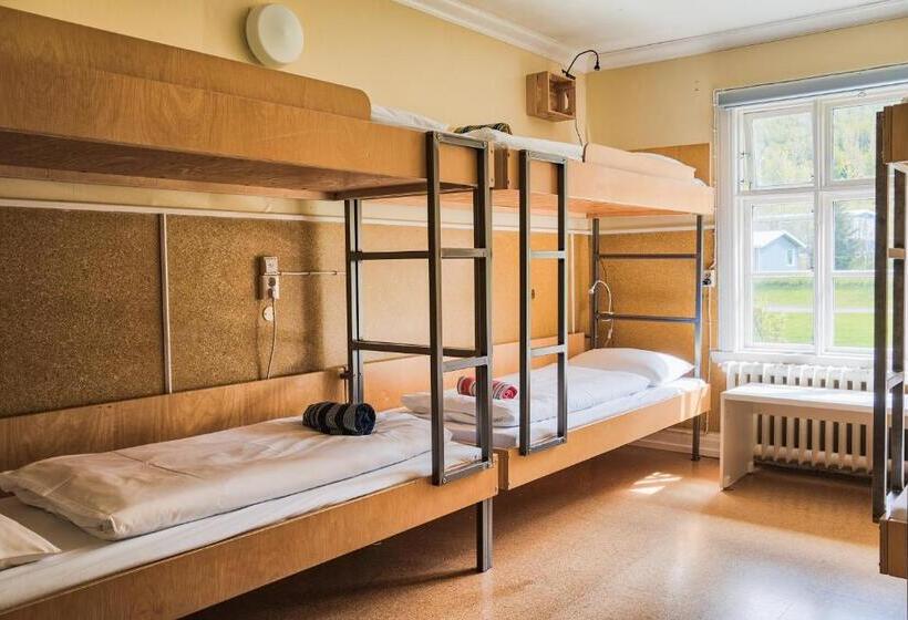 تختخواب در اتاق مشترک, Hafaldan Hi Hostel, Old Hospital Building