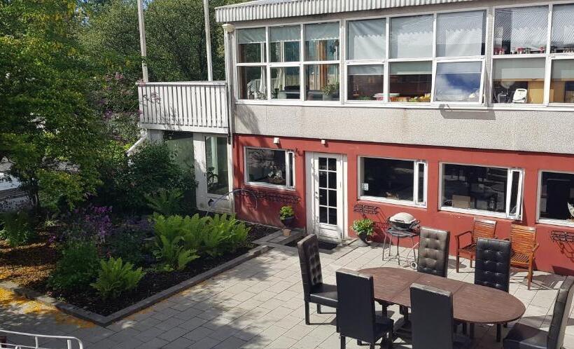 اتاق خانوادگی, Selfoss Hostel