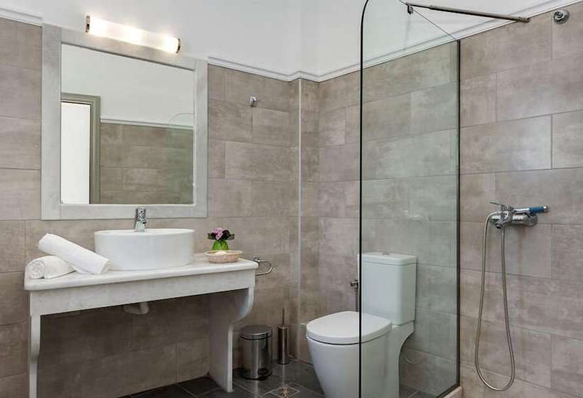 1 Bedroom Deluxe Apartment Sea View, Casa Iphigenia