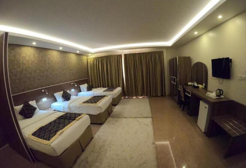 اتاق استاندارد سه نفره, Al Diyar
