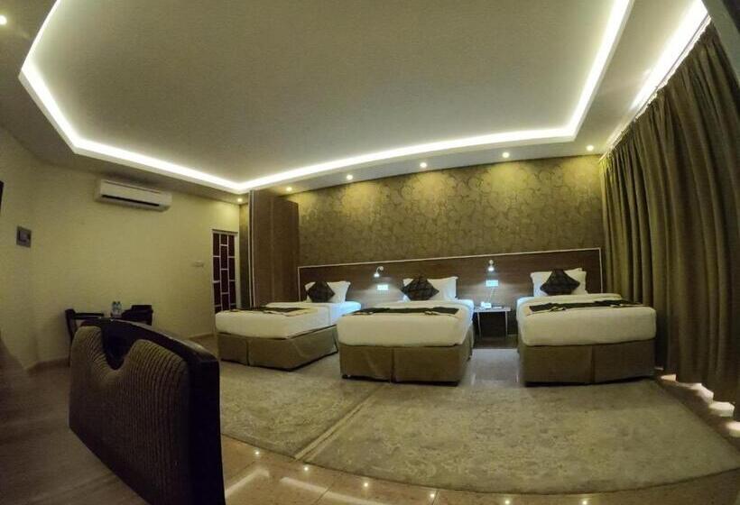 اتاق استاندارد سه نفره, Al Diyar