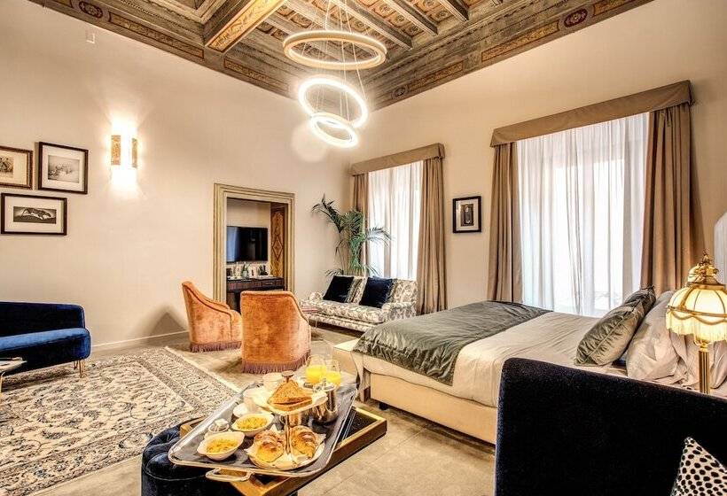 سوییت لوکس, Martius Private Suites