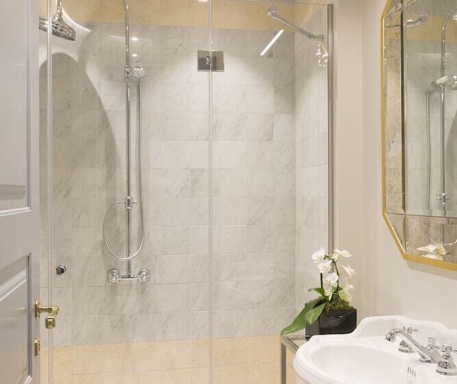 اتاق سوپریور, Martius Private Suites