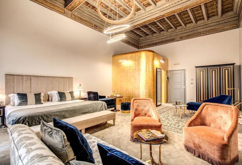 سوییت لوکس, Martius Private Suites