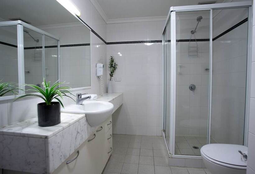 침실 3개 아파트, Apartments On Mounts Bay