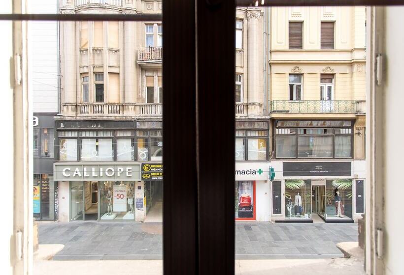 تختخواب در اتاق مشترک, Chillout Hostel Zagreb