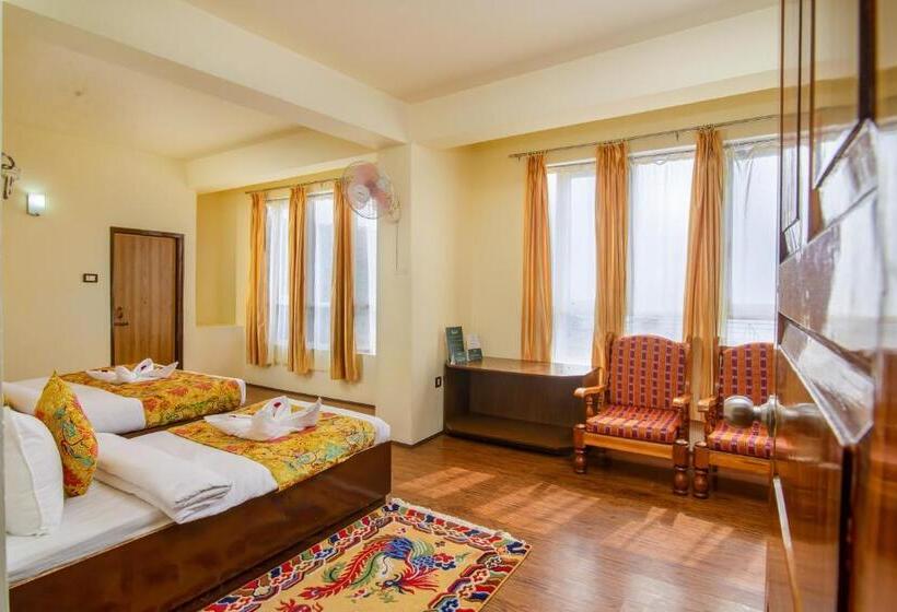 패밀리 룸, Muscatel Grand Silkroute   300 Mts From Mg Marg