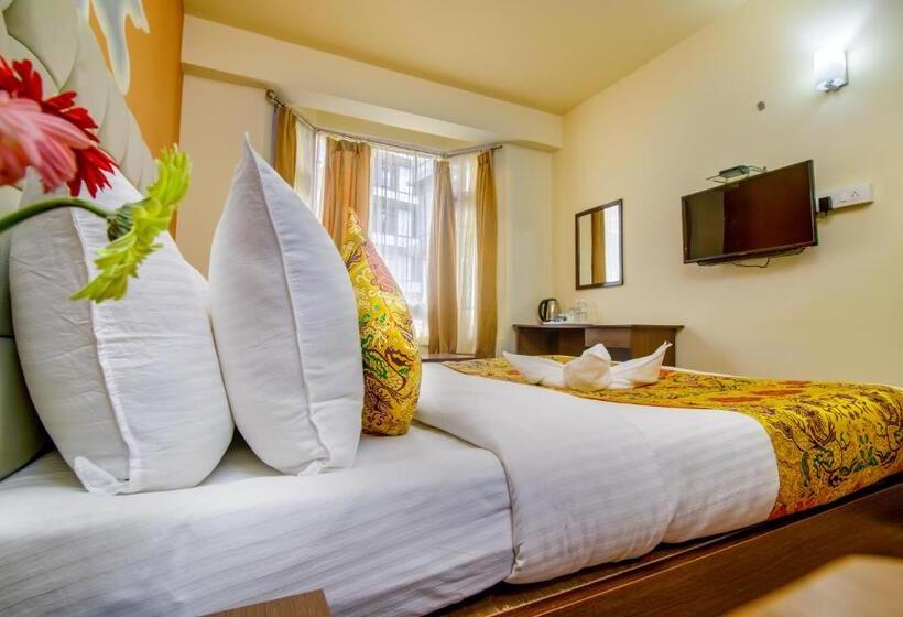 디럭스 룸, Muscatel Grand Silkroute   300 Mts From Mg Marg