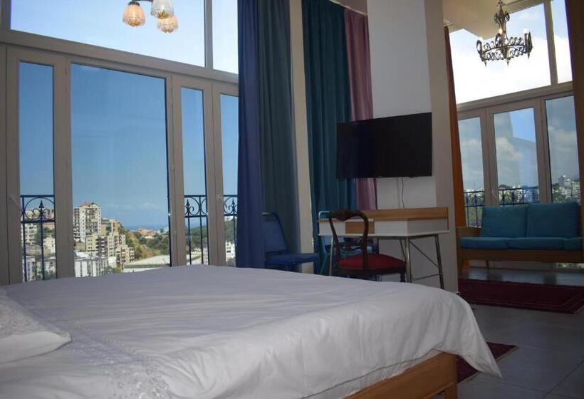 اتاق سوپریور, Damask Rose, Lebanese Guest House