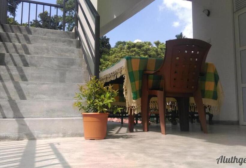 Quarto Standard com Terraço, Aluthgedara Guest House