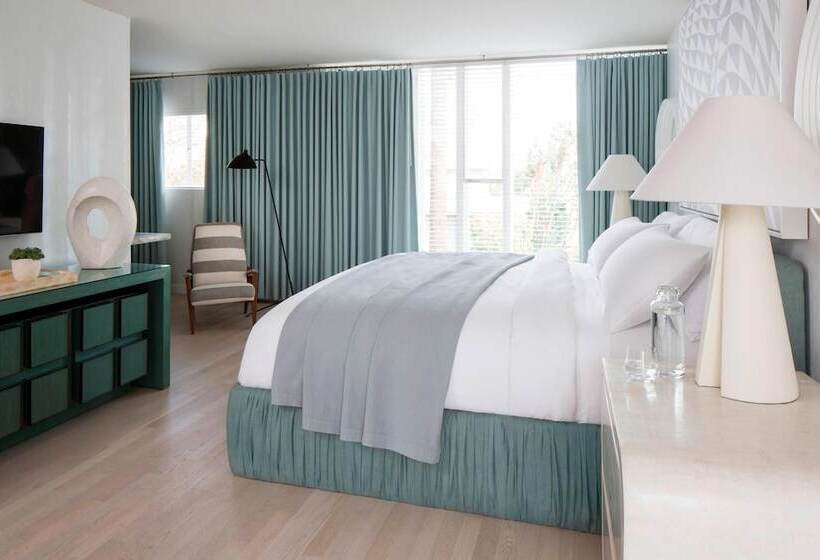 سوئیت جونیور برای معلولان, Avalon Hotel Beverly Hills, A Member Of Design Hotels