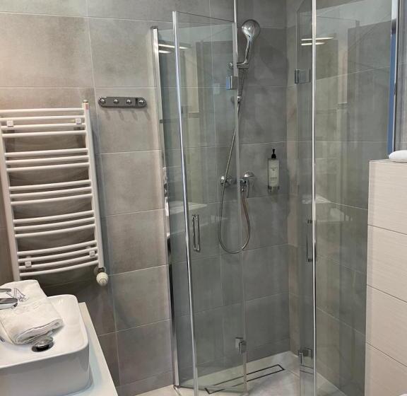 Номер Стандарт с Балконом, Villa Aronia