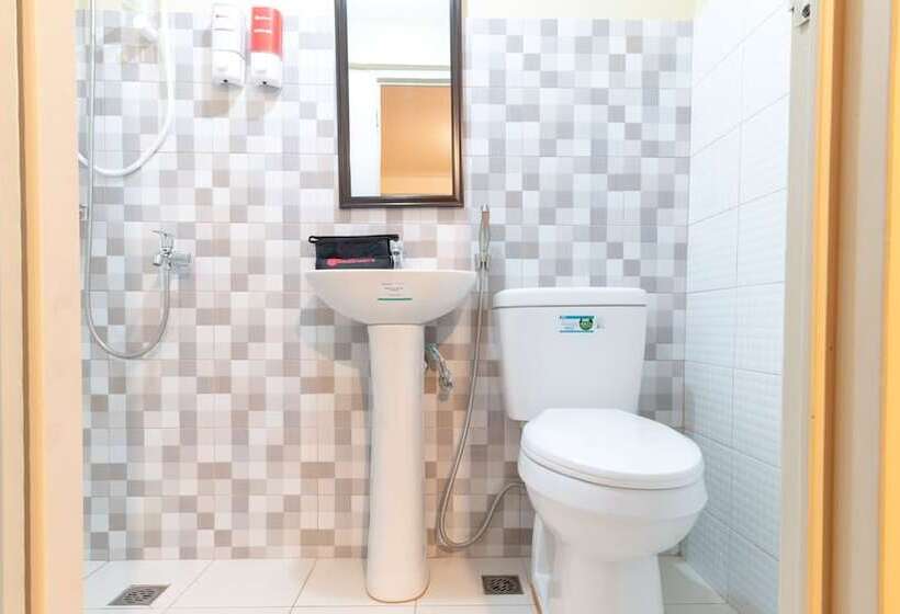 اتاق خانوادگی, Reddoorz Near Pnr Espana Station