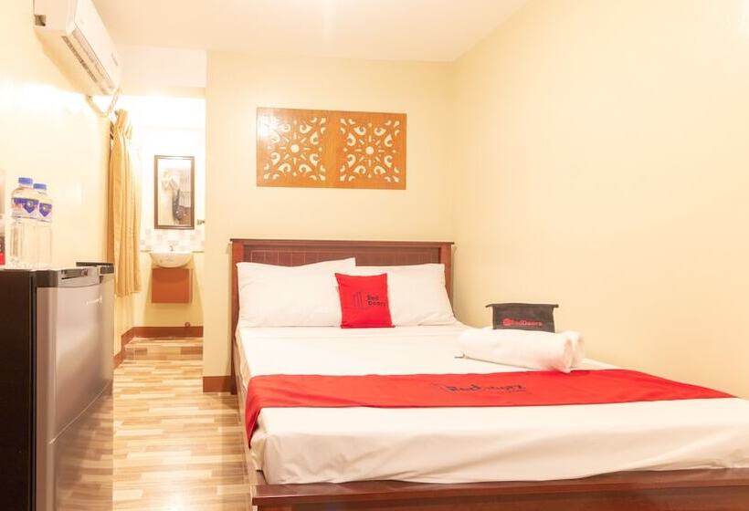 اتاق استاندارد, Reddoorz Near Pnr Espana Station
