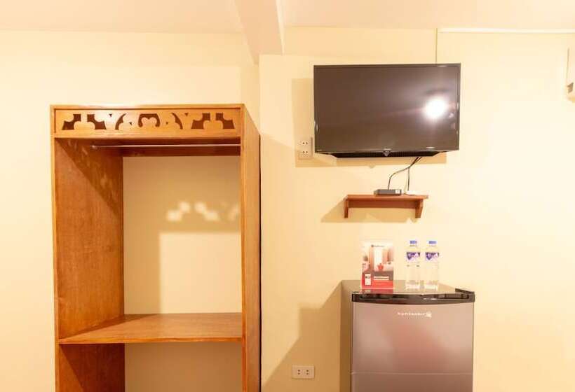 اتاق استاندارد, Reddoorz Near Pnr Espana Station