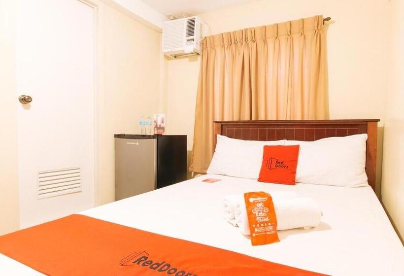 اتاق استاندارد, Reddoorz Near Pnr Espana Station