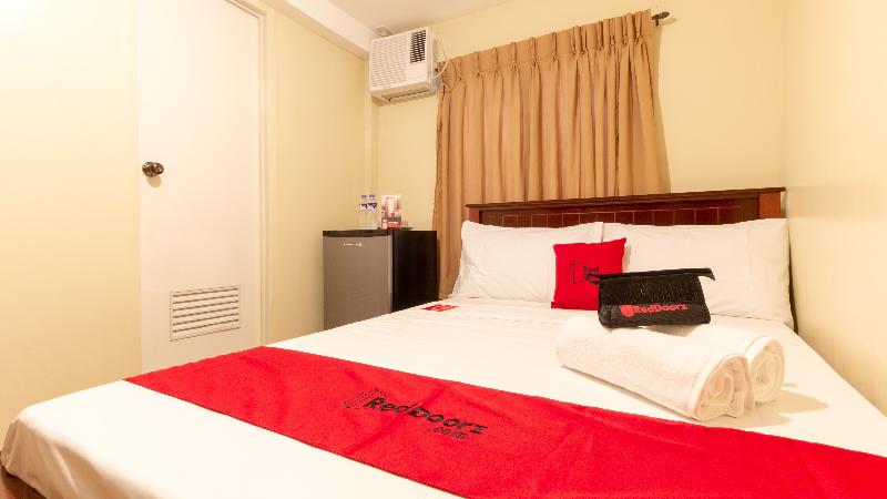 اتاق استاندارد, Reddoorz Near Pnr Espana Station