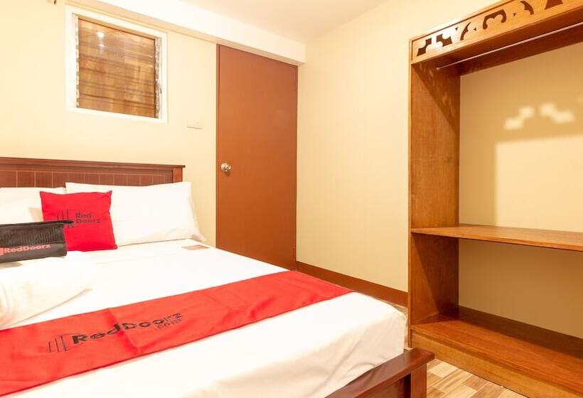 اتاق استاندارد, Reddoorz Near Pnr Espana Station