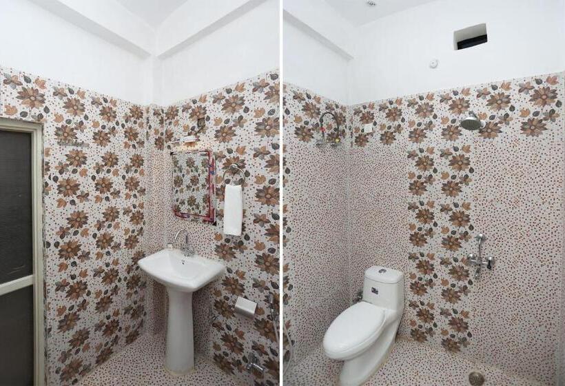 اتاق استاندارد, Super Collection O Sara Grand Near Ram Manohar Lohia Hospital
