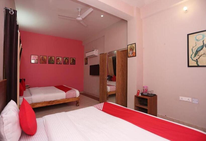 اتاق استاندارد, Super Collection O Sara Grand Near Ram Manohar Lohia Hospital