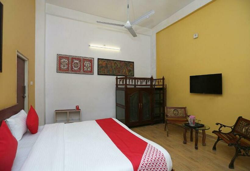 اتاق لوکس, Super Collection O Sara Grand Near Ram Manohar Lohia Hospital
