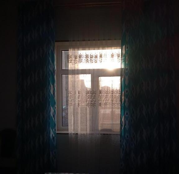 اتاق استاندارد, Khiva Angarik Darvoza