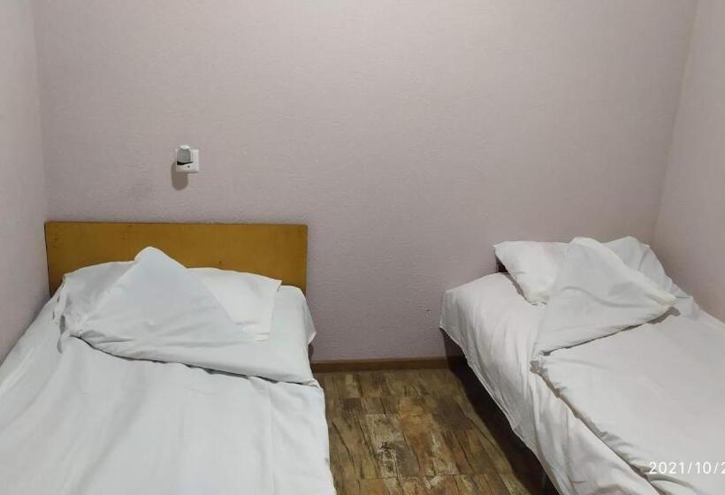 اتاق استاندارد با چشم‌انداز باغ, Verishen Guest House B&b