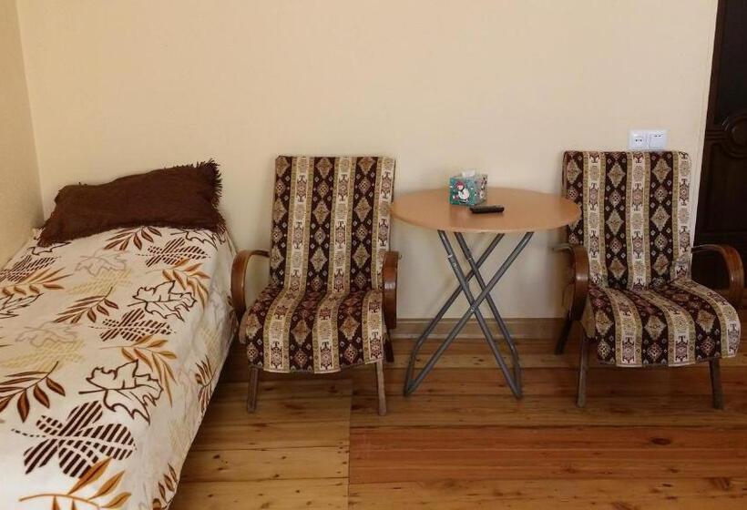 اتاق خانوادگی, Verishen Guest House B&b
