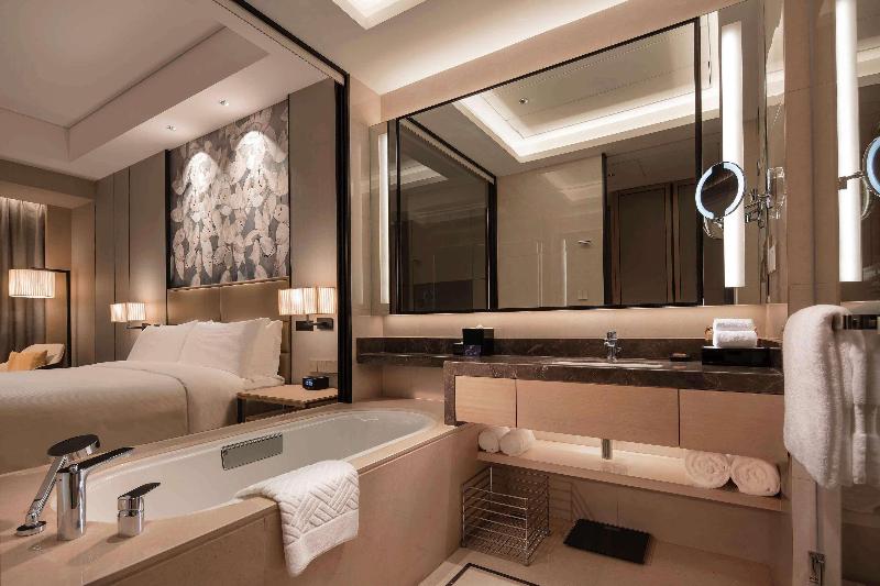 اتاق استاندارد با تخت بزرگ, Doubletree By Hilton Yangzhou