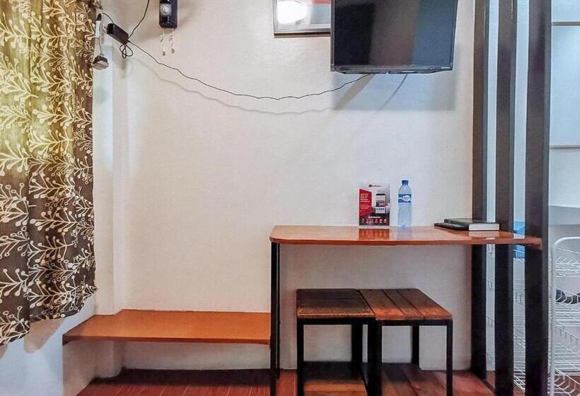 스탠다드 룸, Reddoorz Near Kcc Mall Gensan