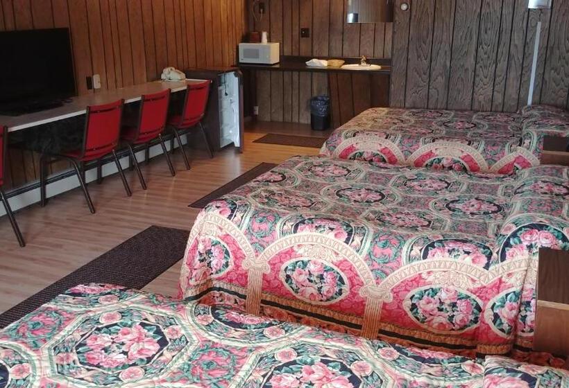 Трехместный Номер Deluxe, Falls Motel