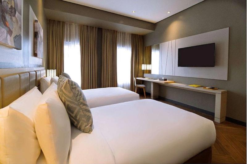 اتاق لوکس, Summit Hotel Greenhills
