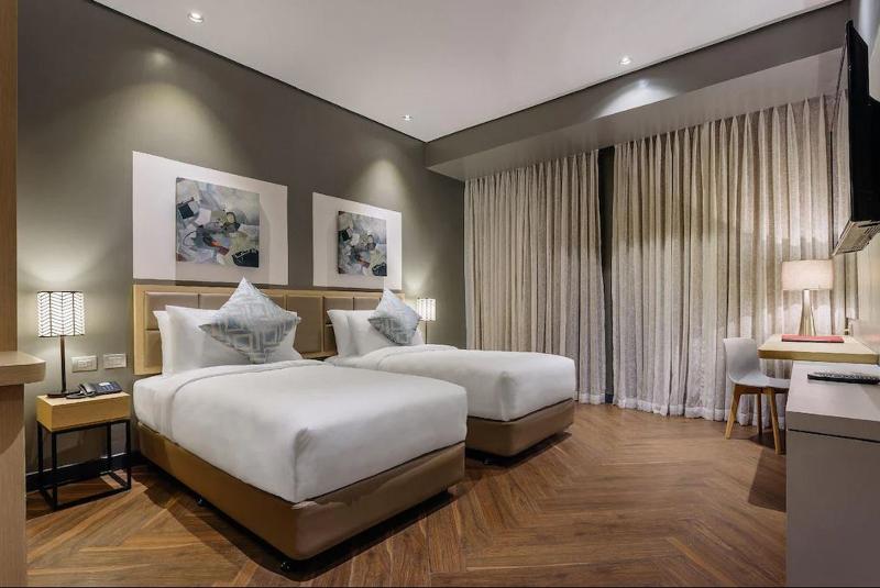 اتاق لوکس, Summit Hotel Greenhills