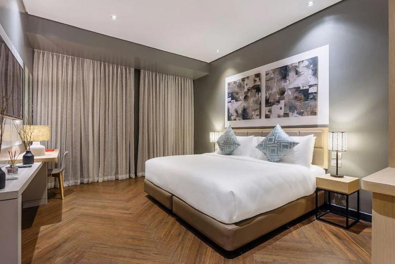 اتاق لوکس با تخت بزرگ, Summit Hotel Greenhills