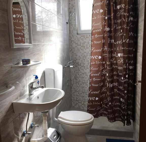 استودیو استاندارد با بالکن, Stella Apartments