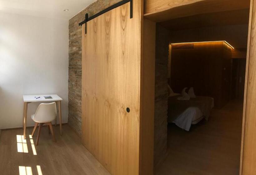 标准间, A Casa Da Botica