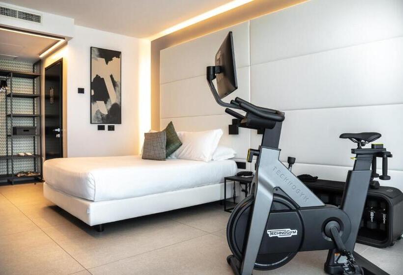 Номер Deluxe, J44 Lifestyle
