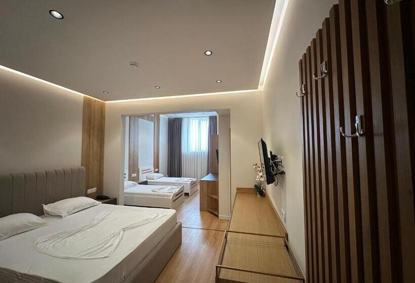 四人标准间, Colis