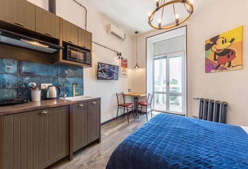 آپارتمان 1 خوابه با بالکن, Secret Apartments