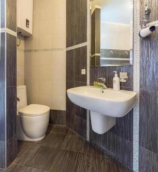 آپارتمان سوپریور 1 خوابه, Secret Apartments