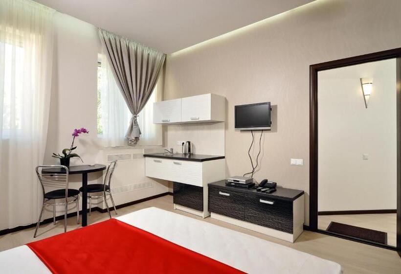 استودیوی استاندارد, Secret Apartments