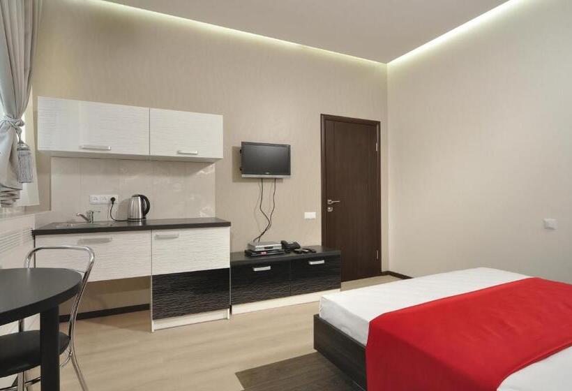 استودیوی استاندارد, Secret Apartments
