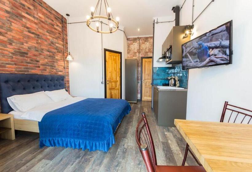 آپارتمان 1 خوابه با بالکن, Secret Apartments
