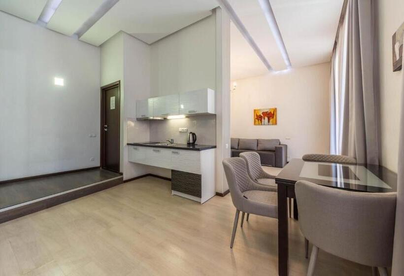 آپارتمان سوپریور 1 خوابه, Secret Apartments