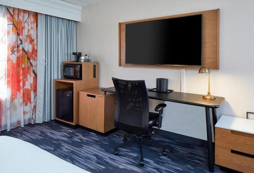 Номер Deluxe Адаптированный для Инвалидов, Fairfield Inn & Suites By Marriott Albany Airport